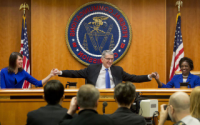 Федералната комисия по комуникациите на САЩ защити мрежовата неутралност в internet